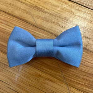 4/$25 Blue Clip On Bow Tie